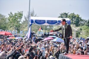 Ribuan Warga Padati Konser Kemanusiaan Sumatera–Palestina di Dumai, Wali Band Jadi Magnet Solidaritas
