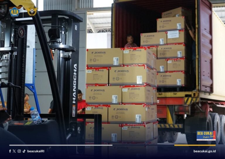 Perusahaan Ini Sukses Ekspor Perdana 10 Ribu Pasang Sepatu dari Tegal Ke Spanyol