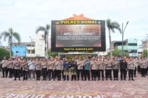 POLRES DUMAI LAUNCHING PENGGUNAAN TANJAK DAN SLEMPANG BERSAMA LAM   